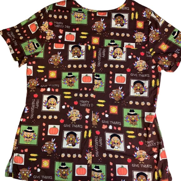 Scrub Star Thanksgiving Print Scrub Top Size M - Picture 7 of 10